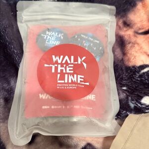 Enhyphen Walk The Line world Tour Merchandise-NEW unopened